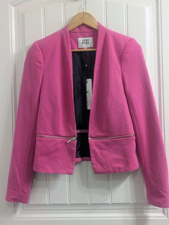 Vero Moda Jackets & Blazers - Vero Moda Victoria Hot Pink Collarless Zip-Accent Blazer NWT